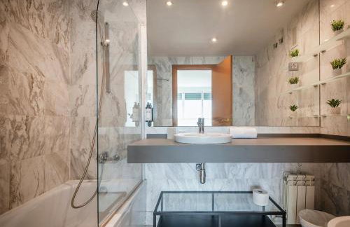 You Stylish Beach Apartments - Photo 59
