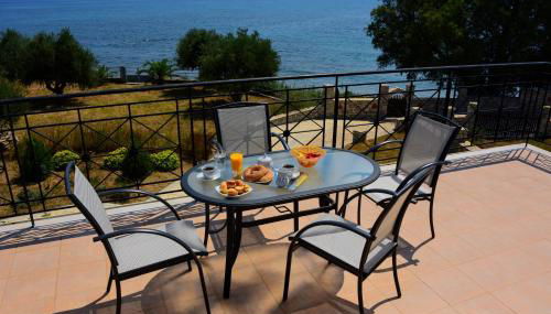 Villa Nostos - Foto 2, Garden view