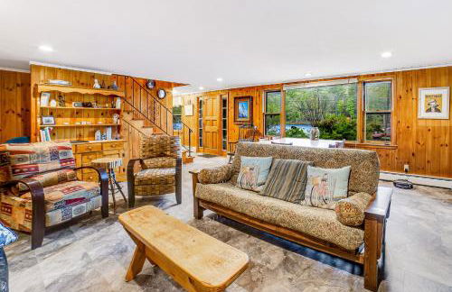 Riverside Bliss - Photo 4