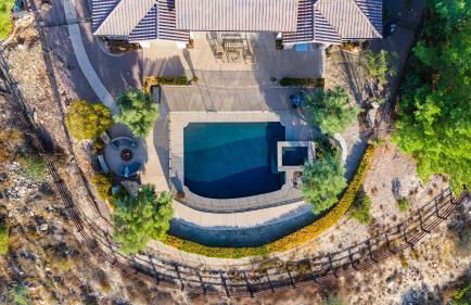 Hilltop Estate w/ Pool, Hot Tub, Fire Pit, Views Cleveland Vista by Avantstay - Foto 152