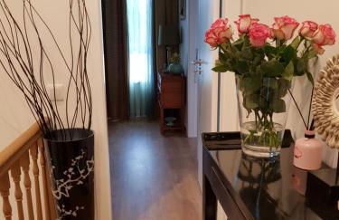 Luxurious Pink House and Parking - Foto 19