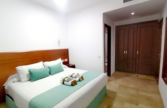 CN-340 Suites - Photo 21