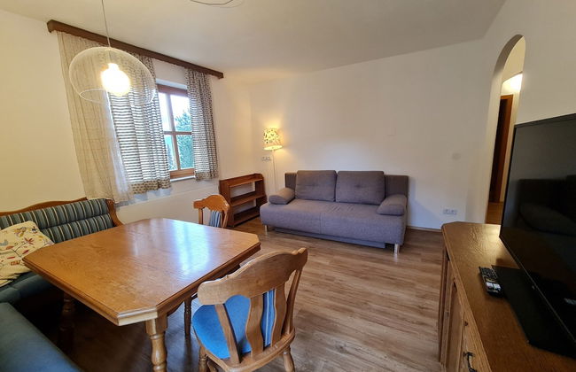 Cozy Apartment With Mountain View - Photo 8