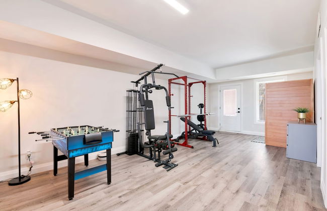 GLOBALSTAY. Unique New Townhomes for 16 Guests. HOT TUB, BBQ - Foto 2