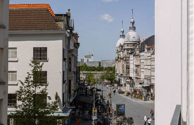 Modern Apartment in the Centre of Antwerp - Photo 16