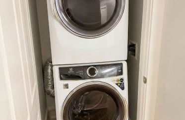 Cozy Walk up King Bed Fast Wifi - Foto 20