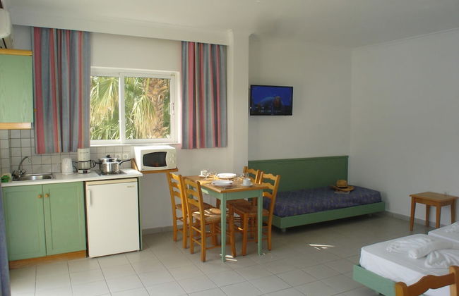 Andromeda Hotel Apartments - Foto 4