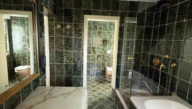 Stilvolles Retreat mit Loggia & 2 Schlafzimmern - Foto 2, Shower