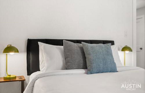 Pet Friendly 3BR 3BA Hill Country Home w Private Pool and Grill by Austin Vacay - Foto 28