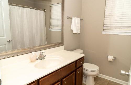 Beautiful spacious 4 bedroom house , sleeps 8+ - Foto 37