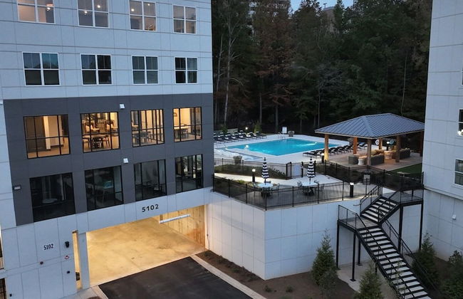 Landing at Crestline - Foto 1