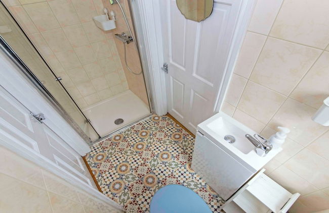 Bag-end House 7 Bedrooms, Sleeps 14, Hot Tub - Foto 5