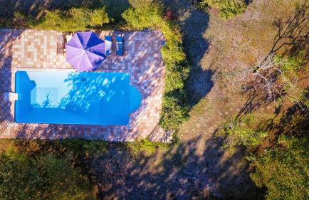 La Maison des Chênes - Piscine et grand terrain arboré dans une ambiance bucolique. - Foto 32