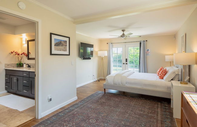 Relax at the 3BR Tranquil Oasis in Palm Springs - Foto 58