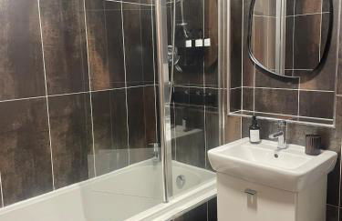 5 Roslin Place- 2 Bed Apartment - Photo 11