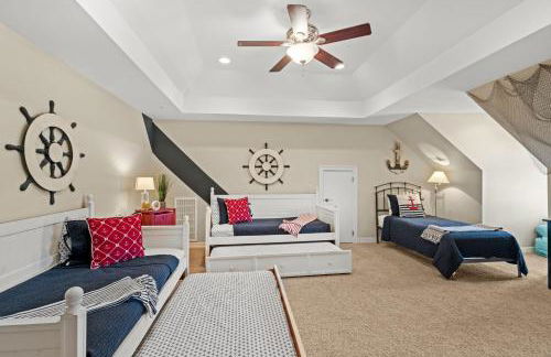 New Listing - Promo Price Waterfront Huge Yard - Foto 35