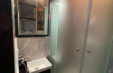 Altbaucharme Deluxe mit Balkon - Photo 10