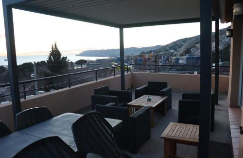 Estaque Cozy nest with a magical view of the sea - Foto 42