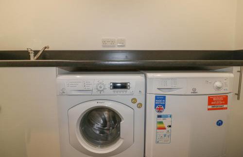 Stores & Supplies - Foto 20