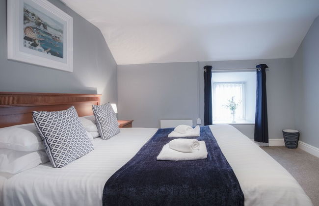 Fletcher Coach House - 3 Bedroom Cottage - Pendine - Photo 7