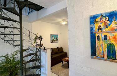 Casa estilo chale dúplex com 3 quartos, churrasqueira, balanço, chuveirão e a uma quadra da praia - Foto 10