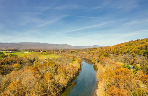 The Wilderness Cabin - Shenandoah Getaway - HotTub, Arcade, RiverAccess - Foto 67