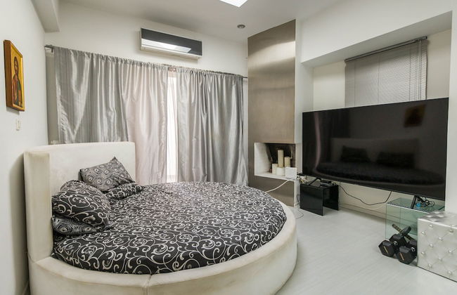 Villa BOND with Private Swimming Pool - Foto 1