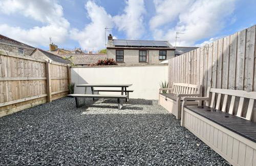 Kerensa 3 bed townhouse located close to the beach with Parking - Photo 24