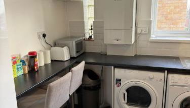 Cozy 3 Bedroom Flat near Essex Uni, WiFi and Free Parking - Foto 3