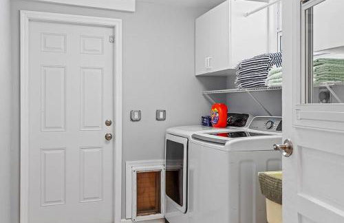 Marathon Vacation Home with Pool, Hot Tub & Movie Theater - Foto 36