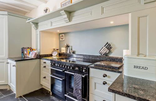 5 Bed in Machynlleth 92513 - Photo 7