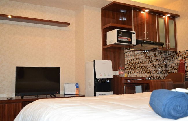 Roomku at Bassura City Apartment - Foto 36