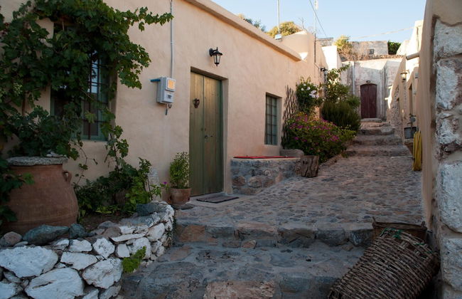 Sitanos Forgotten Neighborhood - Photo 48