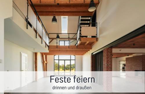 Landloft Linum - Ausgebaute Scheune mit Aussicht, Naturpool, Kamin, Sauna, Luxusausbau, handverlesene MidCentury Möbel & Kunst - Photo 65