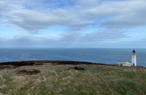 Kinnoull House near Stornoway Hot-Tub Sauna Pet Friendly - Photo 52