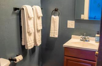 Historic Farmhouse Apartment - Foto 9