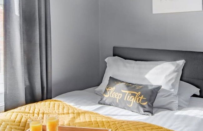 The Gathering Chester 2 Sleeps 14 Very Close to City Centre - Photo 12