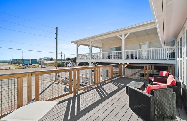 Beach House - Surfs Up Under Tow by PHG - Foto 36