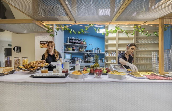 Mola! Suites - Photo 29