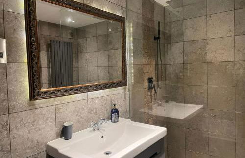 Traditional English 4 bedroom home in Greenwich - Foto 11