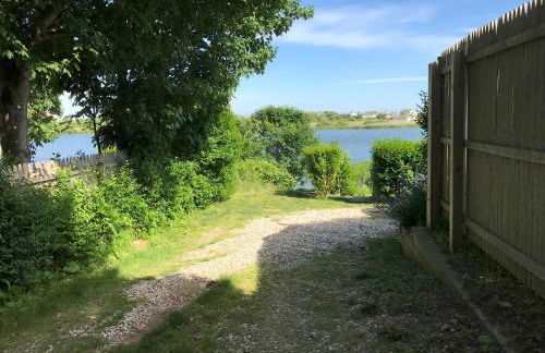 Large Beach Bungalow next to Pond - Foto 22