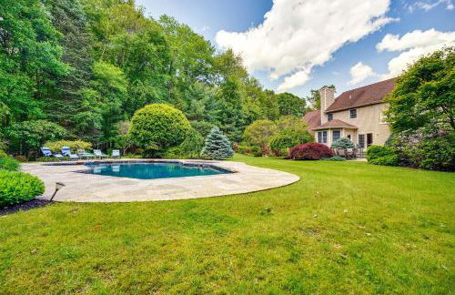 Serene Hudson Valley Escape with Pool and Grill - Foto 4