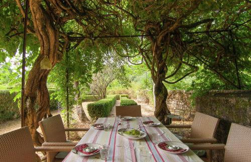 Historic Mansion by River Cénevières - Foto 12