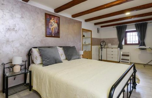 Nice Home In Mandalencici With Kitchen - Foto 8