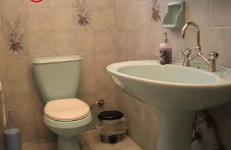 Fofi's Place - Photo 16