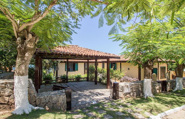 Casa com Cinco Quartos Pé na Areia - Foto 46