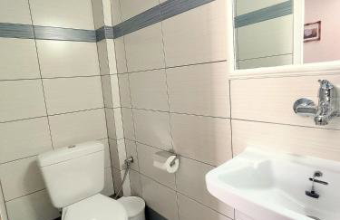 Lovely 2-bedroom with panoramic view - Foto 10