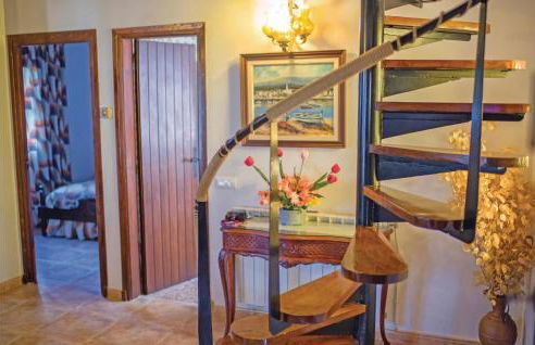 Cozy Home In Palafolls - Foto 28