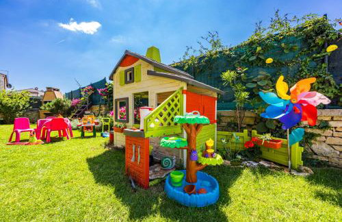 Villa San Andrea - ideal for families, 8 adults, 2 children up to 5 years, 1 children up to 1 years - Foto 13