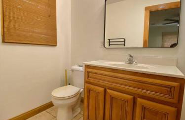 14 Guest 7 Bed 4 BR Lakefront Cabin w Hot Tub - Foto 39